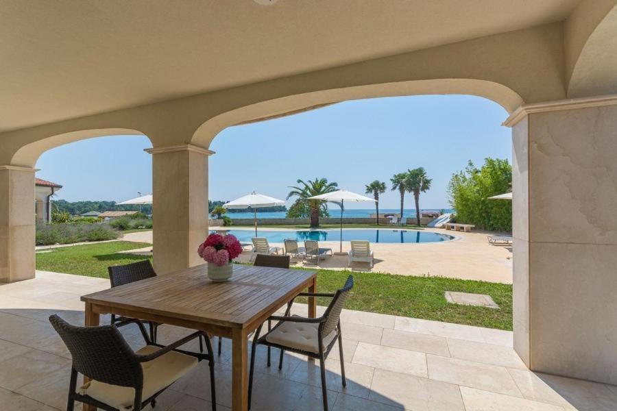San Lorenzo Villas Residence โลเวร็ตชิกา ภายนอก รูปภาพ